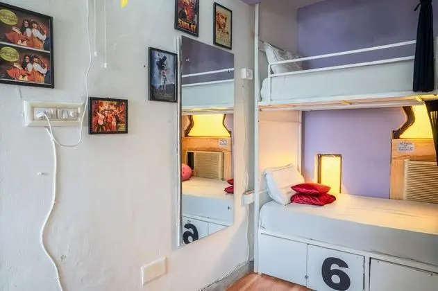 6 Bed Female Dormitory
