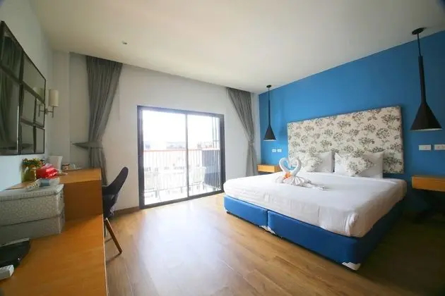 Deluxe Double Room with Balcony