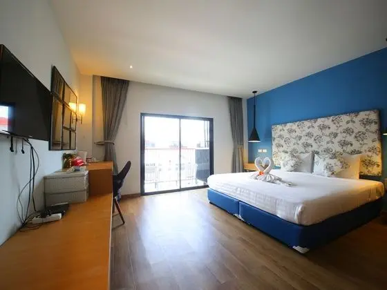 Deluxe Double Room with Balcony