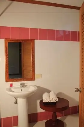 Deluxe Hotel Room