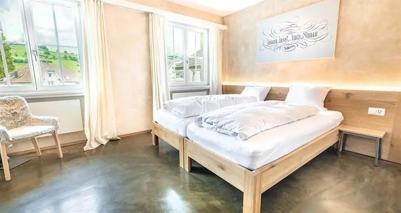 Tek Büyük Yataklı Oda (3 Könige)