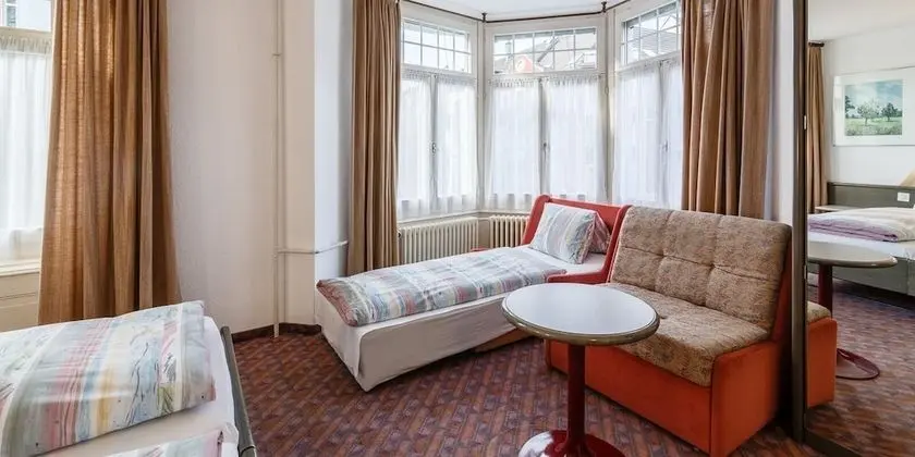 Standard Üç Kişilik Oda