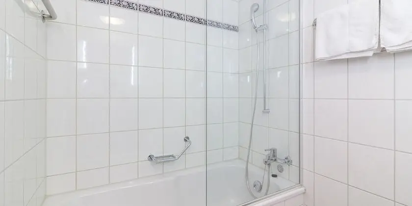 Standard Üç Kişilik Oda