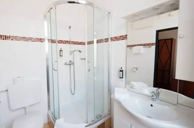 Standard Üç Kişilik Oda
