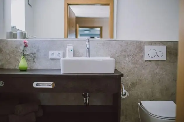 Premium Dört Kişilik Oda, Şömine, Göl Manzaralı