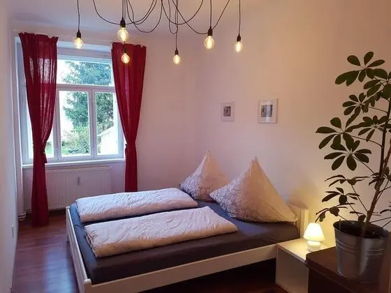 Apart Daire, Bahçe Manzaralı