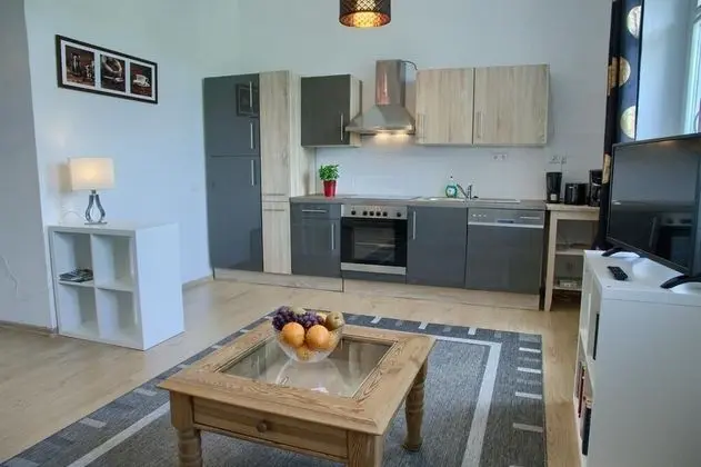 Apart Daire, Dağ Manzaralı