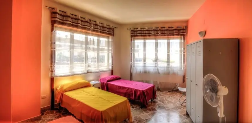 Ortak Ranzalı Oda, 1 Tek Kişilik Yatak, Ortak Banyo