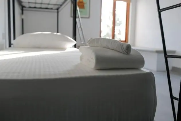 Ortak Ranzalı Oda, Sadece kadınlar için