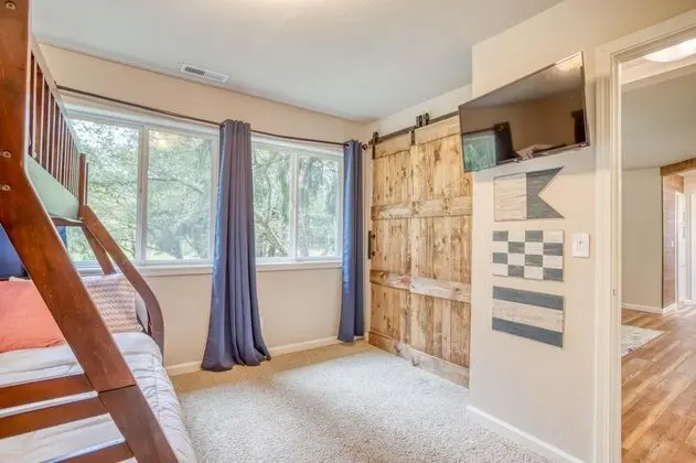 Ev, Birden Çok Yatak (Drift Creek Casa)