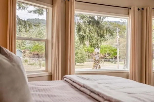 Ev, Birden Çok Yatak (Drift Creek Casa)