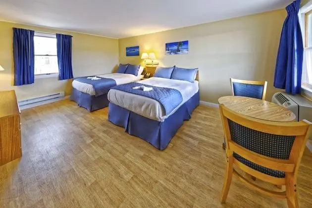 Economy Tek Büyük Yataklı Oda, 2 Çift Kişilik Yatak, Sigara İçilmez, Şehir Manzaralı (Ocean Breeze)