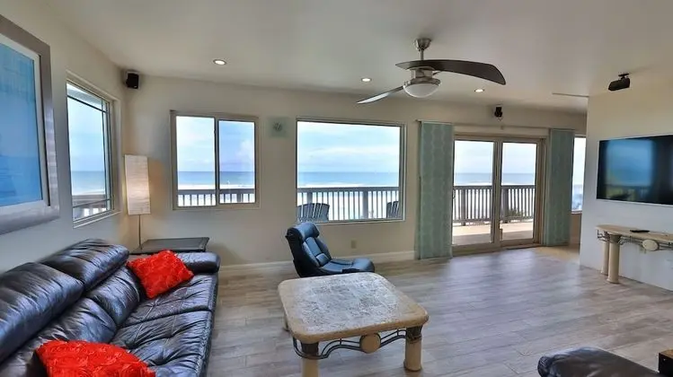 Çatı Katı Süiti (Penthouse)