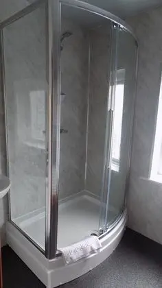 Tek Büyük Yataklı Oda, Deniz Manzaralı (Flamingo Four Poster)