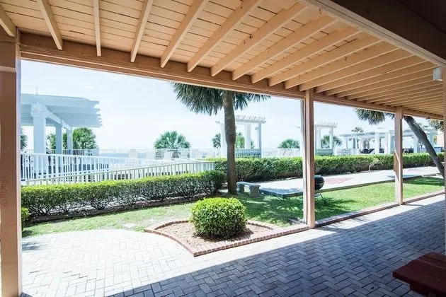 Tek Büyük Yataklı Oda, Resort Manzaralı, Denize Sıfır