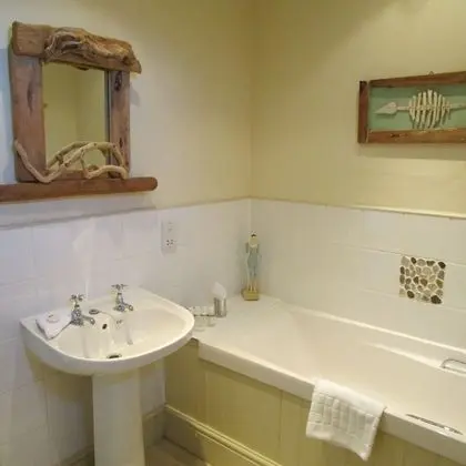 Standard Tek Büyük Yataklı Oda (Room 1)
