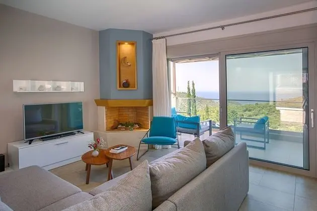 Luxury Villa (Alina)
