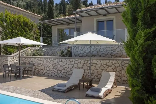 Luxury Villa (Feria)