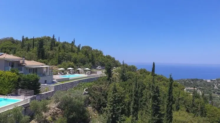 Luxury Villa (Liria)