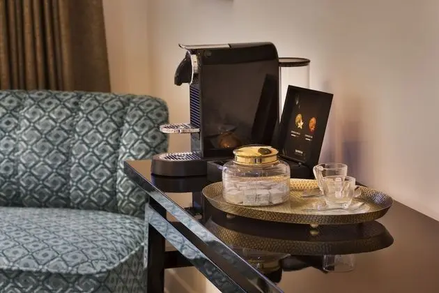 Classic Tek Büyük Yataklı Oda