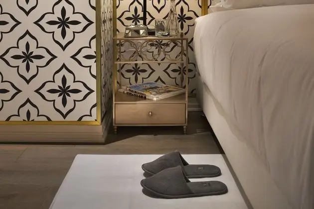 Classic Tek Büyük Yataklı Oda