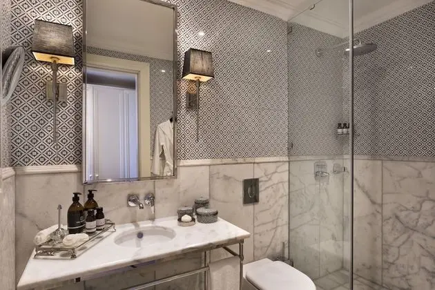 Premium Tek Büyük veya İki Ayrı Yataklı Oda, Balkon, Deniz Manzaralı