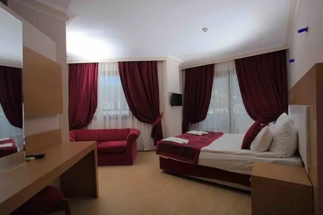 Family Oda, Bağlantılı Odalar
