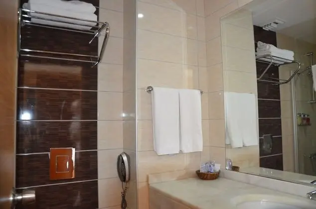 Standard Tek Büyük veya İki Ayrı Yataklı Oda, Deniz Manzaralı