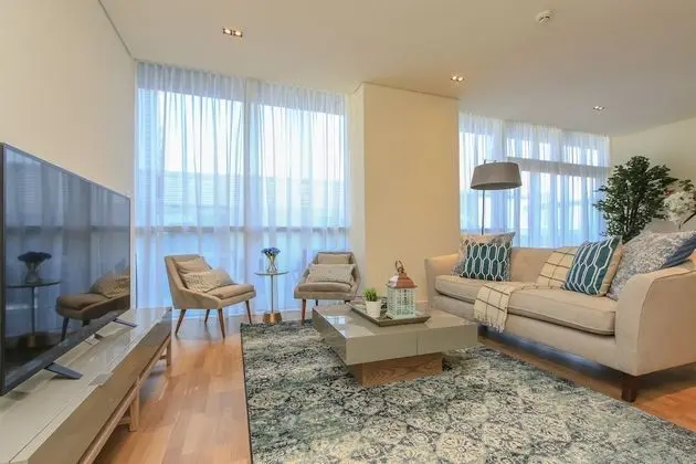 DHH - High Floor 2 Beds Close To Mazaya Centre City Walk B22