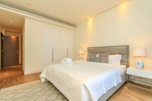 DHH - High Floor 2 Beds Close To Mazaya Centre City Walk B22