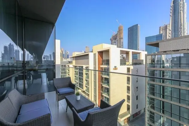 DHH - High Floor 2 Beds Close To Mazaya Centre City Walk B22
