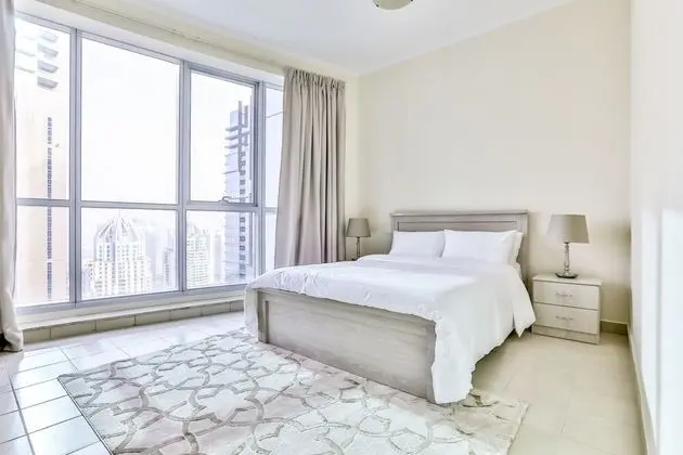 DHH - High Floor Spacious 2 Beds Torch Dubai Marina