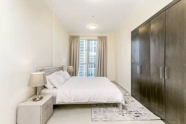DHH - High Floor Spacious 2 Beds Torch Dubai Marina