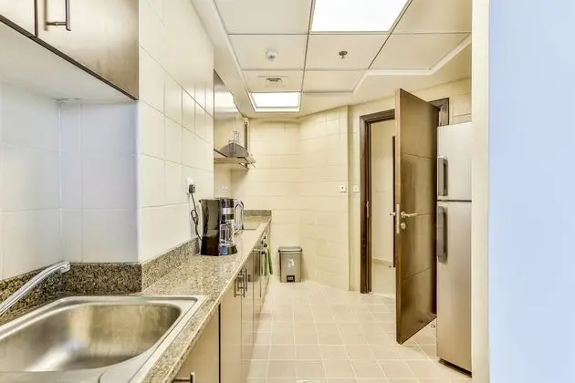 DHH - High Floor Spacious 2 Beds Torch Dubai Marina