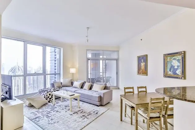 DHH - High Floor Spacious 2 Beds Torch Dubai Marina