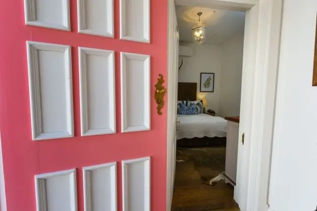 Basic Tek Büyük Yataklı Oda