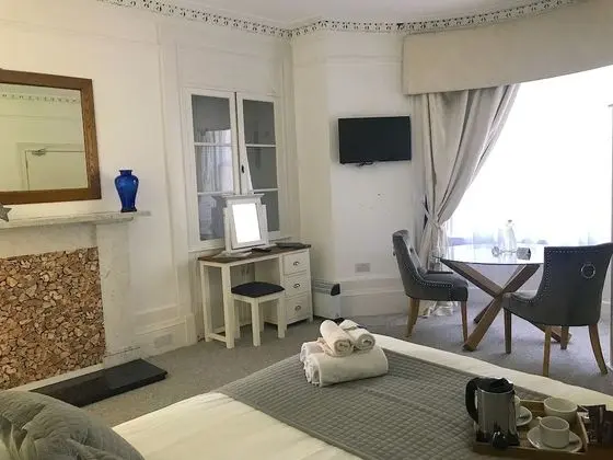 Superior Tek Büyük Yataklı Oda, Banyolu/Duşlu