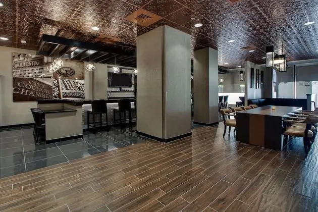 Süit, 1 En Büyük (King) Boy Yatak ve Çekyat, Engellilere Uygun (2 Rooms, Tub)
