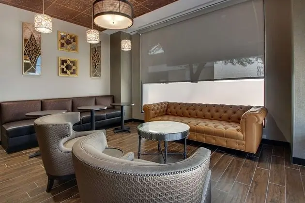 Süit, 1 En Büyük (King) Boy Yatak ve Çekyat, Engellilere Uygun (2 Rooms, Tub)