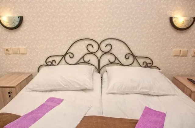 Family Oda, Birden Çok Yatak, Sigara İçilmez