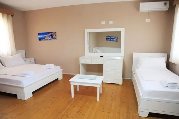 Standard Üç Kişilik Oda