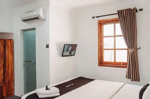 Premium Oda, 1 Büyük (Queen) Boy Yatak