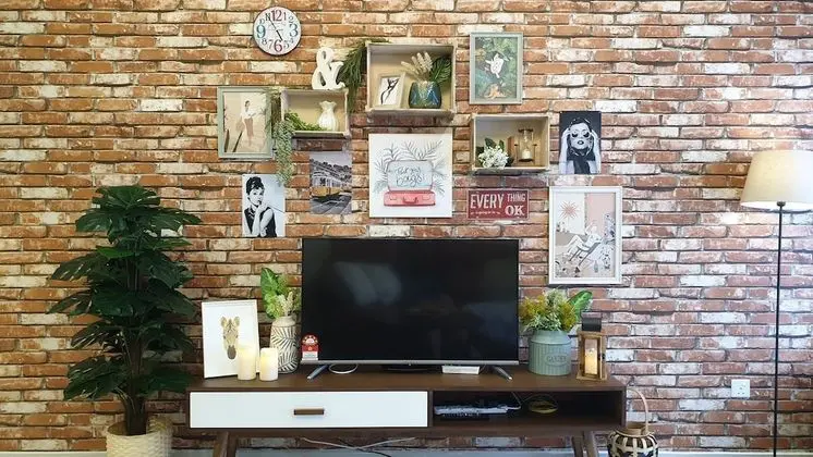 Audrey 2BR Apartment - Essential Travelers Only