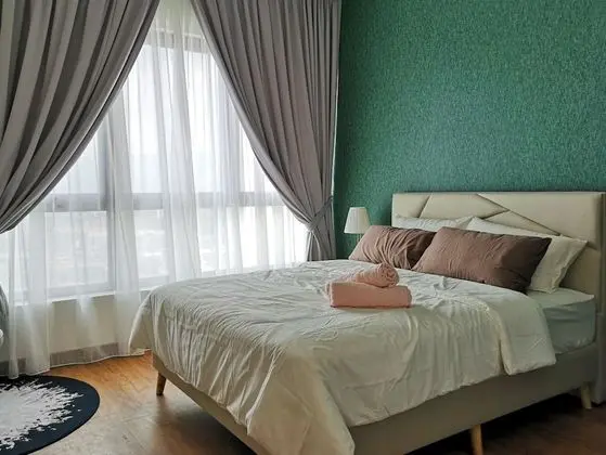 Salle De Vie Studio - Essential Travelers Only