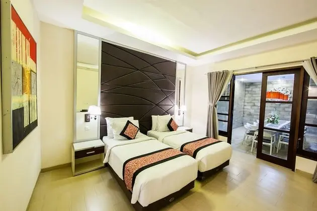 Villa, 6 Yatak Odası, Kişiye Özel Havuzlu