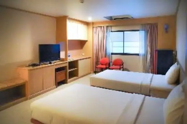 SUITE
