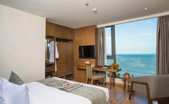 1 Çift Kişilik Veya 2 Tek Kişilik Yatak Deluxe Ocean View