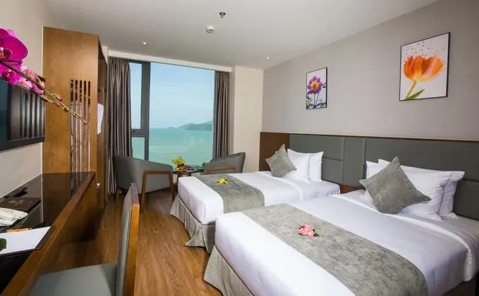 1 Çift Kişilik Veya 2 Tek Kişilik Yatak Deluxe Ocean View