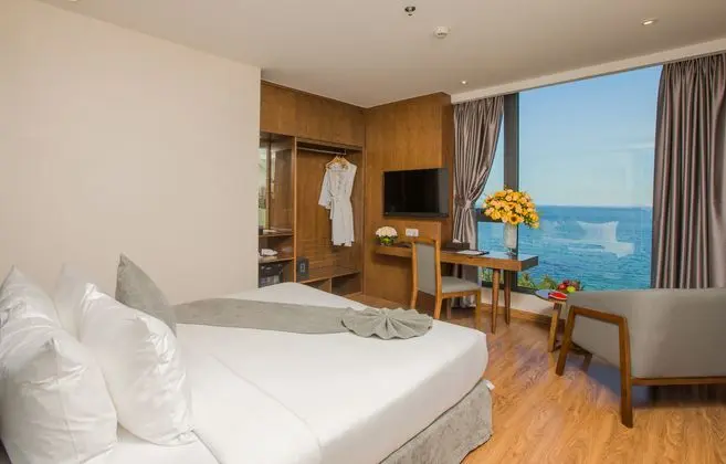 1 Çift Kişilik Veya 2 Tek Kişilik Yatak Deluxe Ocean View