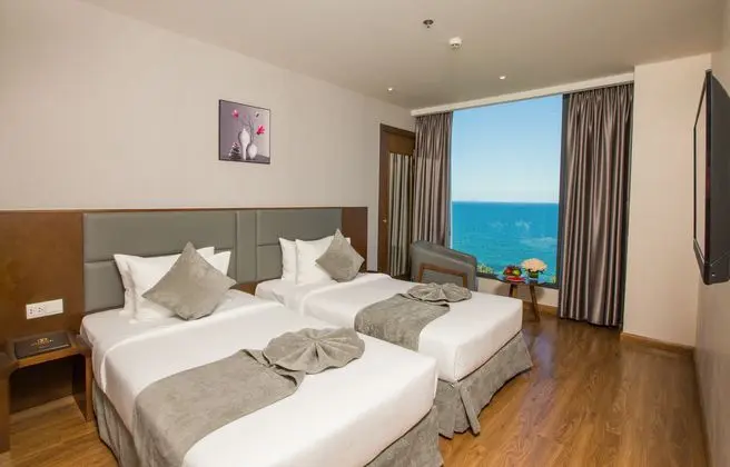 1 Çift Kişilik Veya 2 Tek Kişilik Yatak Deluxe Ocean View
